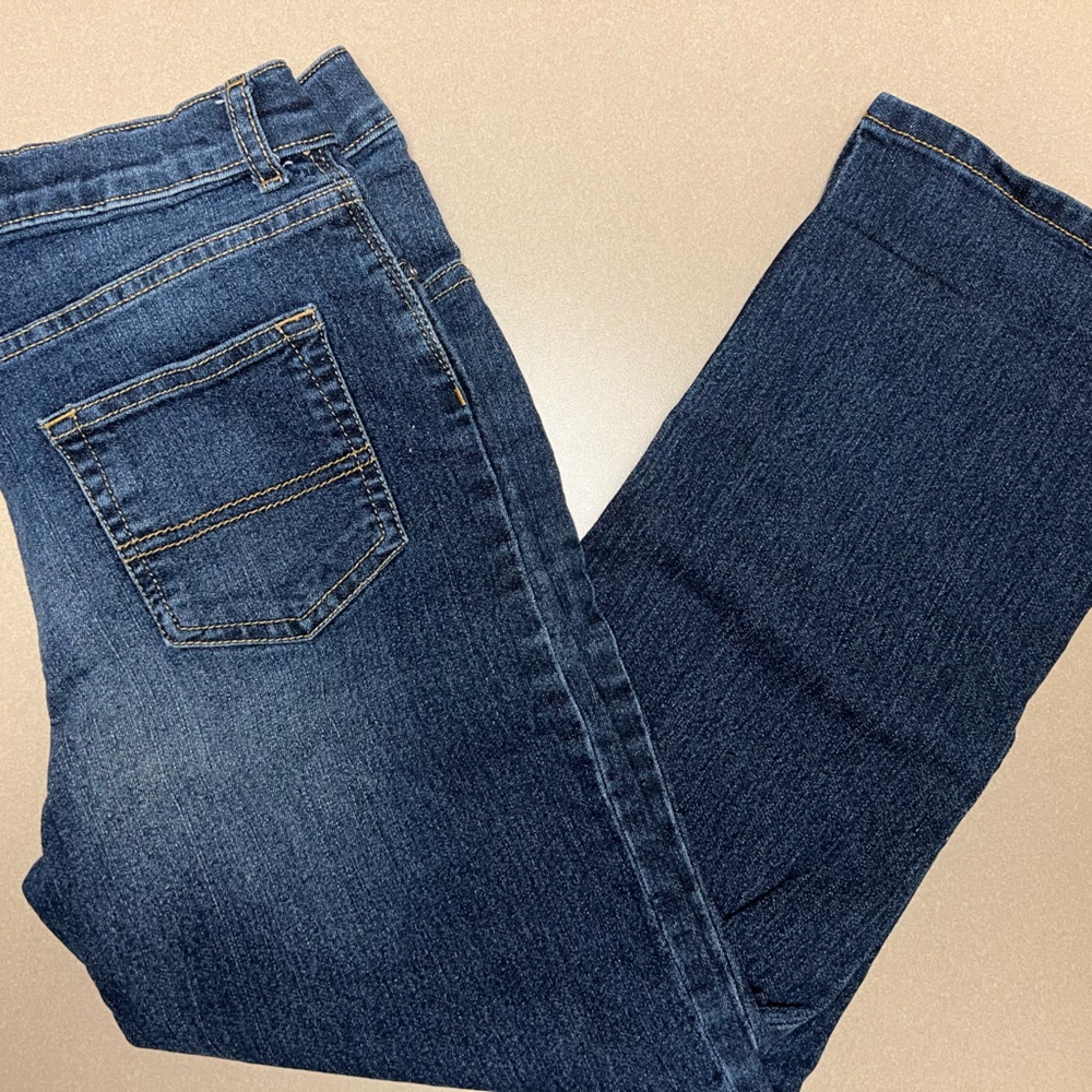 NWT Boys Classic Jeans by OshKosh B’Gosh. Size 10H (husky).